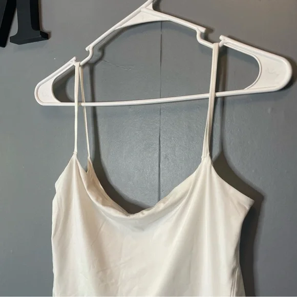 Lululemon Wundermost Ultra-Soft Nulu Spaghetti-Strap Cami Tank Top size Med - Picture 6 of 10